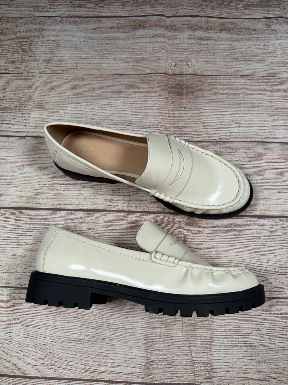 LOFT Cream Patent‎ Leather Lug-Sole Penny Loafers - Old Money, Preppy, Nautical